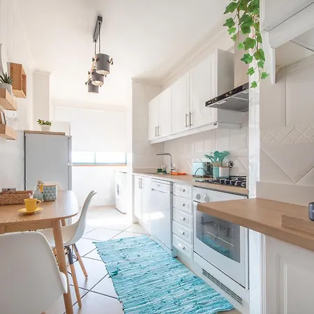 Cozy Traveller & Garage * Aveiro