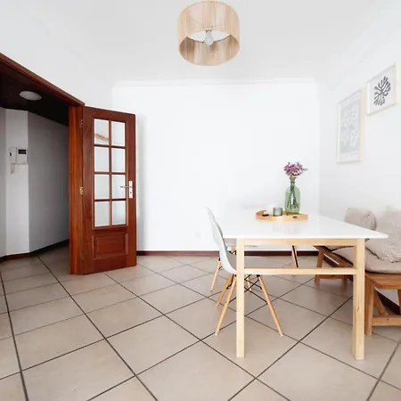 Apartamento Cozy Traveller & Garage